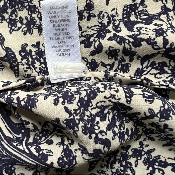 BANANA REPUBLIC Blouse, cream/navy print Size XS - Picture 6 of 6